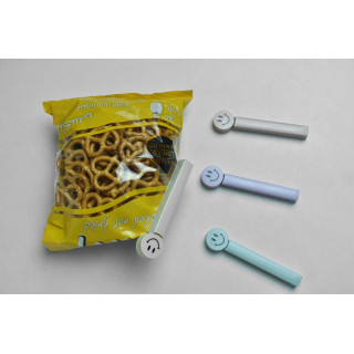 4PCS Portable Food Snack Seal Sealing Bag Clips Colorful Eco-Friendly Kitchen Gadgets Home Storage Tools
