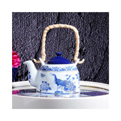 Porcelain  Teapot With Straw Handle 900 ml