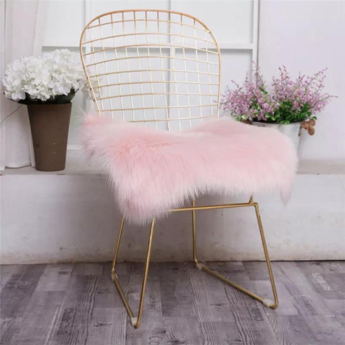 Fluffy Shaggy Faux Fur Sheepskin Rug Soft Non-Slip Faux Fleece Fluffy Seat Cushion Luxury Plush Faux Suede Suede Sheepskin Seat Cushion for Car Office Chair Floor Sofa Living Room (Pink, 45*45)