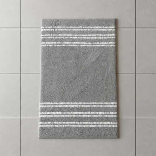 Velvet Bath Rug – 50x80 cm Soft & Absorbent Bathroom Mat