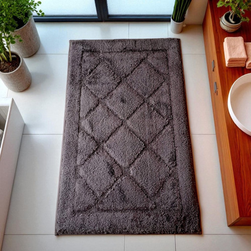 Plush Velvet Bathroom Mat – Soft & Non-Slip