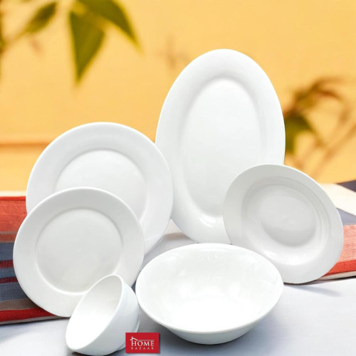 26-Piece White Porcelain Dinner Set 26-Piece White Porcelain Dinner Set