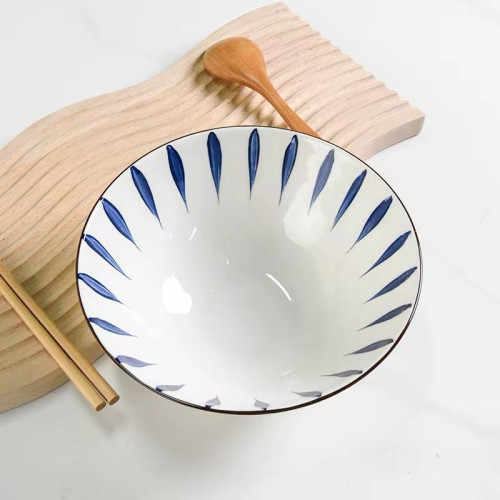 Porcelain Bowl with Blue Design - Elegant and Durable Serving Bowl 18cm