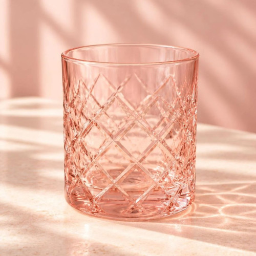 Light Pink Cups with Classic Geometric Diamond Pattern – 6 Pieces